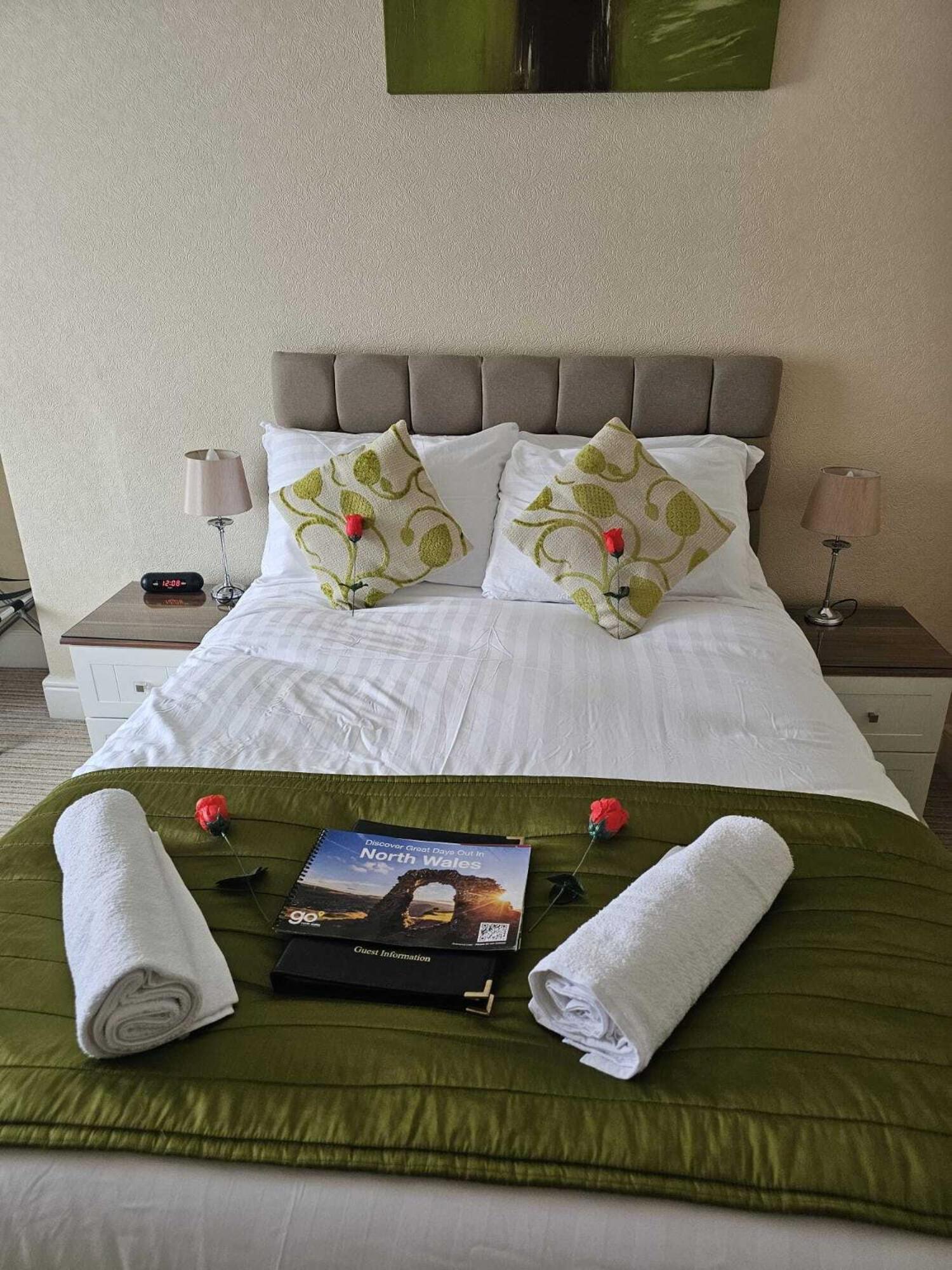 St. Hilary Guest House Llandudno Bilik gambar
